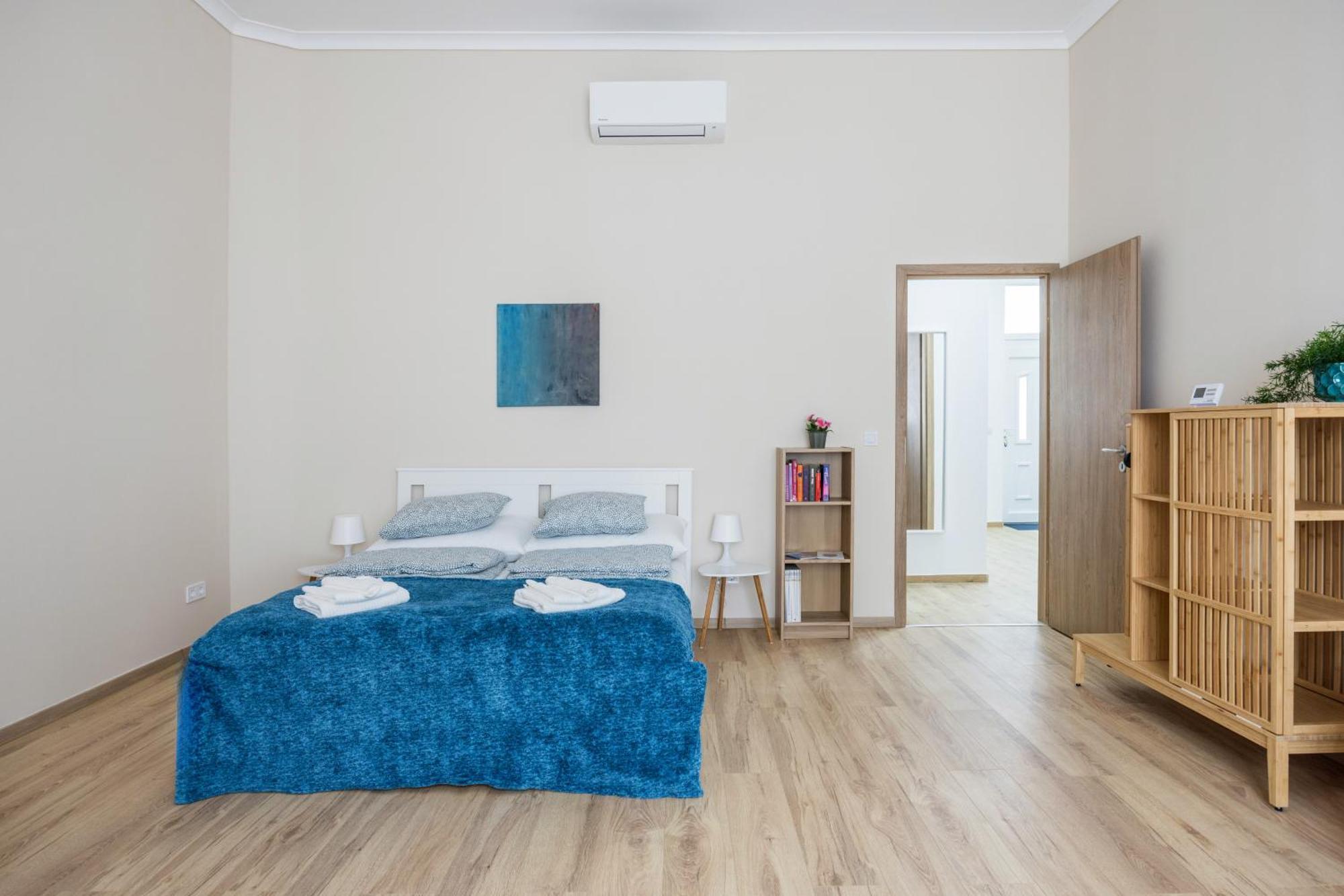 Apartament Stylish New With 2 Bedrooms In Buda 2 *