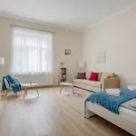 Stylish New Apartment With 2 Bedrooms In Buda 2