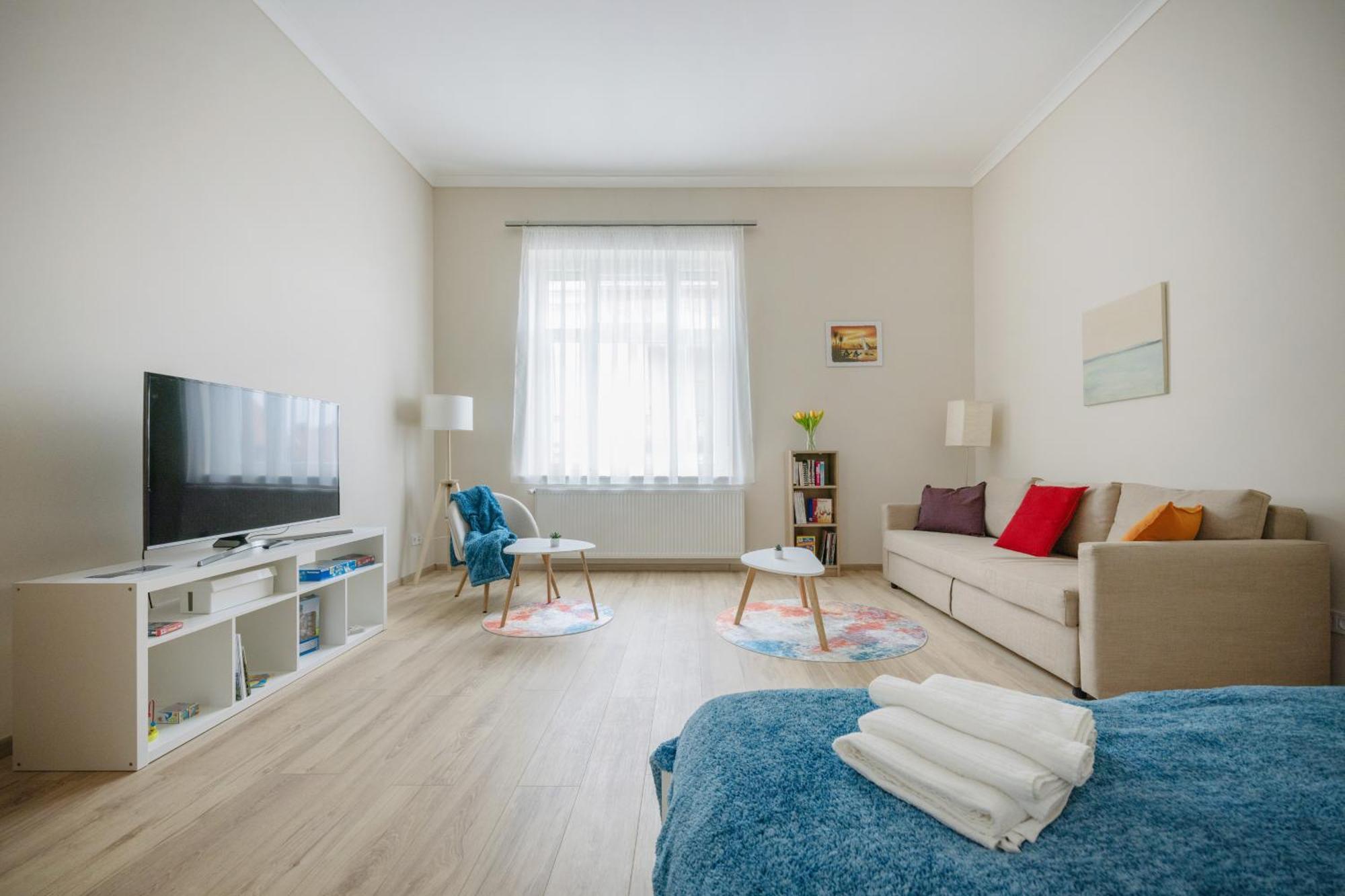 Stylish New With 2 Bedrooms In Buda 2 * Budapest