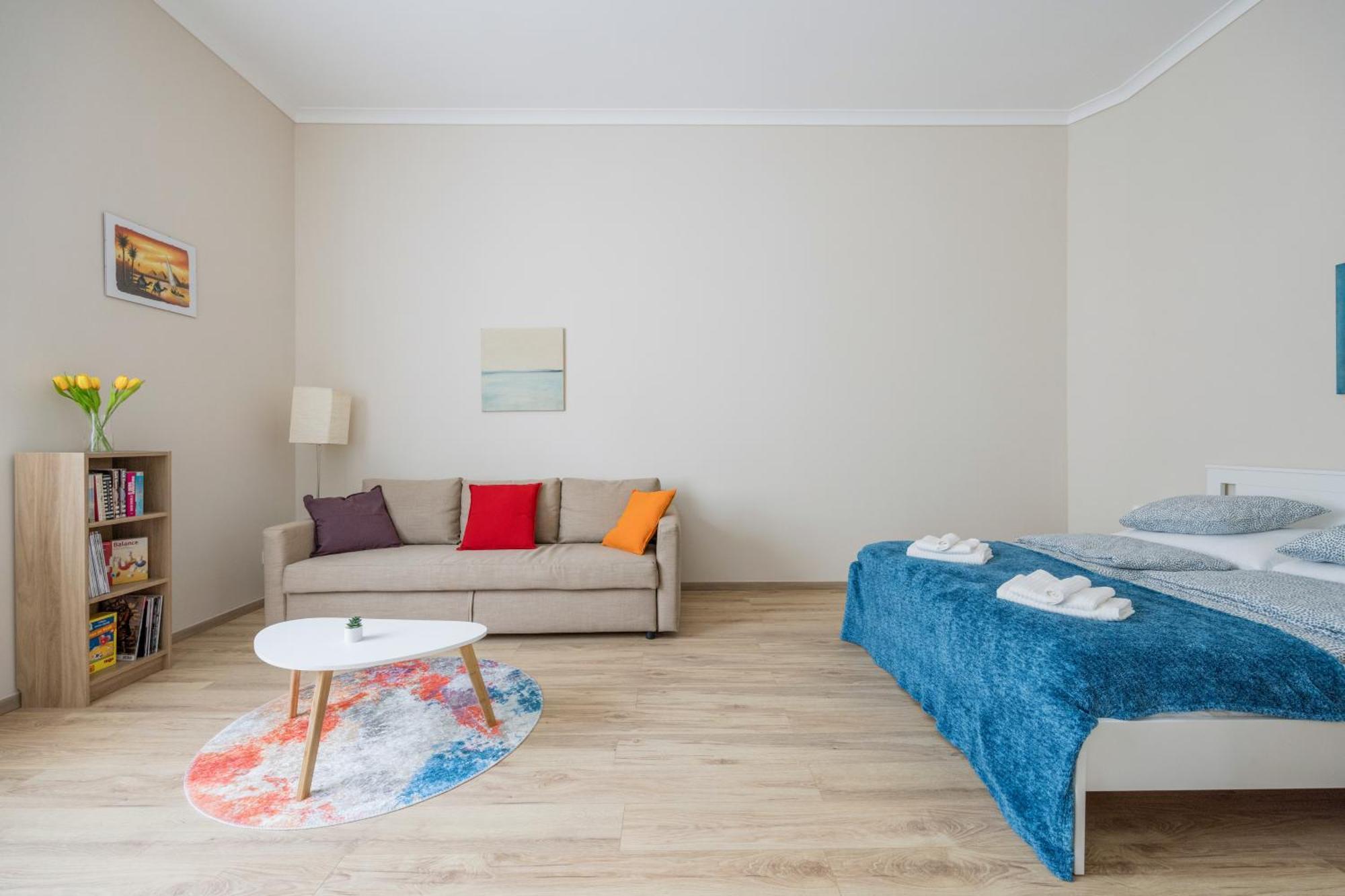 Stylish New With 2 Bedrooms In Buda 2 * Budapest