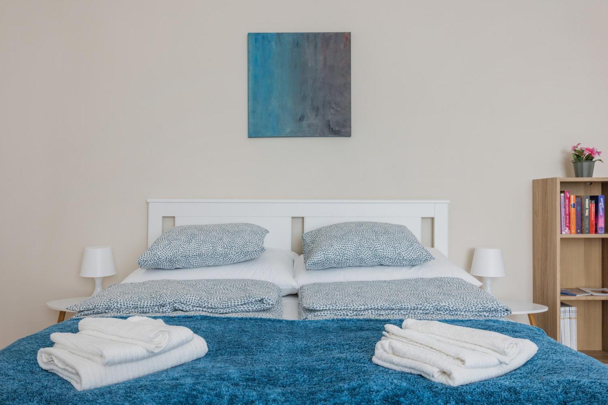 Apartment Stylish New With 2 Bedrooms In Buda 2 *